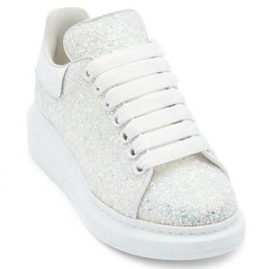 NIB $590 ALEXANDER MCQUEEN Oversize Glitter Sneaker in 38.5 / 8.5!